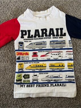 Plarail Japan White Tee with Red and Navy Sleeves and Train Graphics size 3